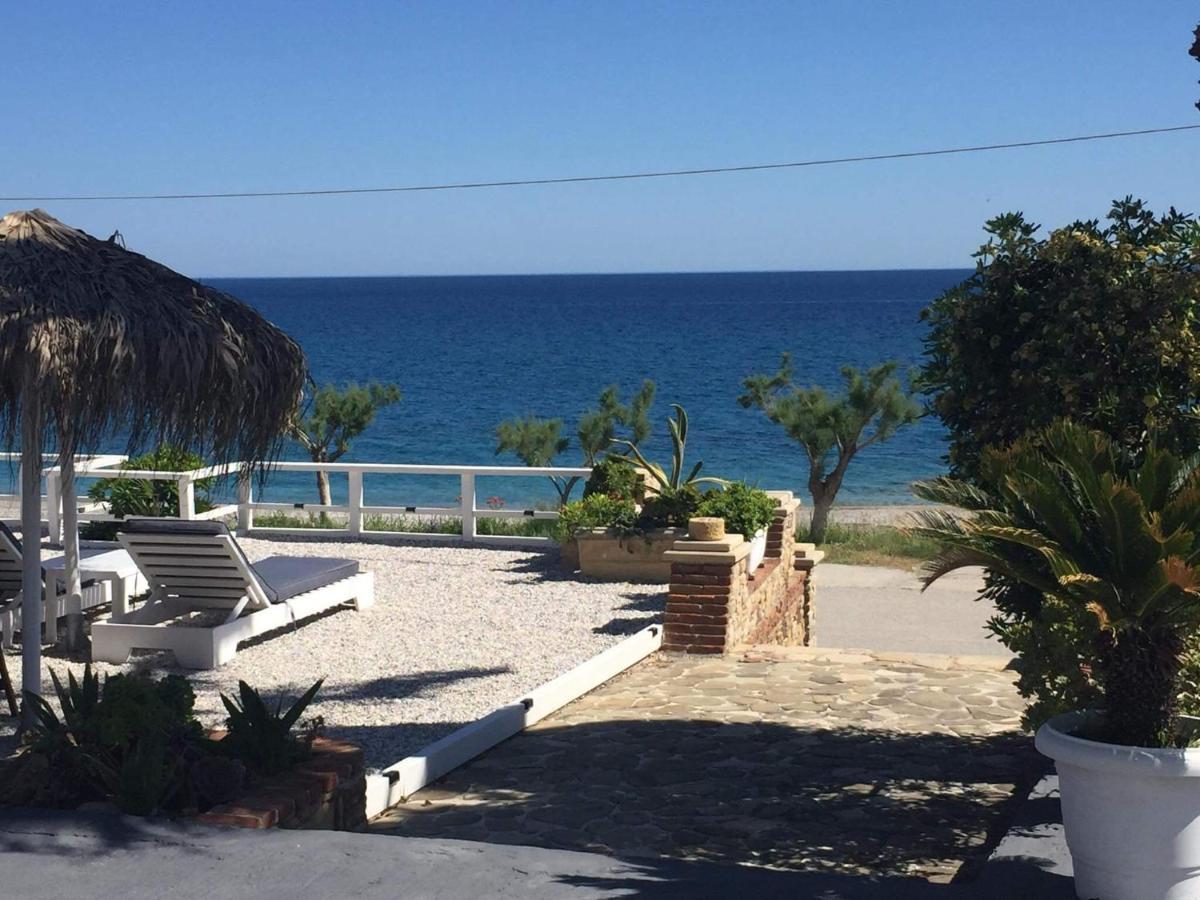 Iliopoulos Apartments Mourteri Zewnętrze zdjęcie